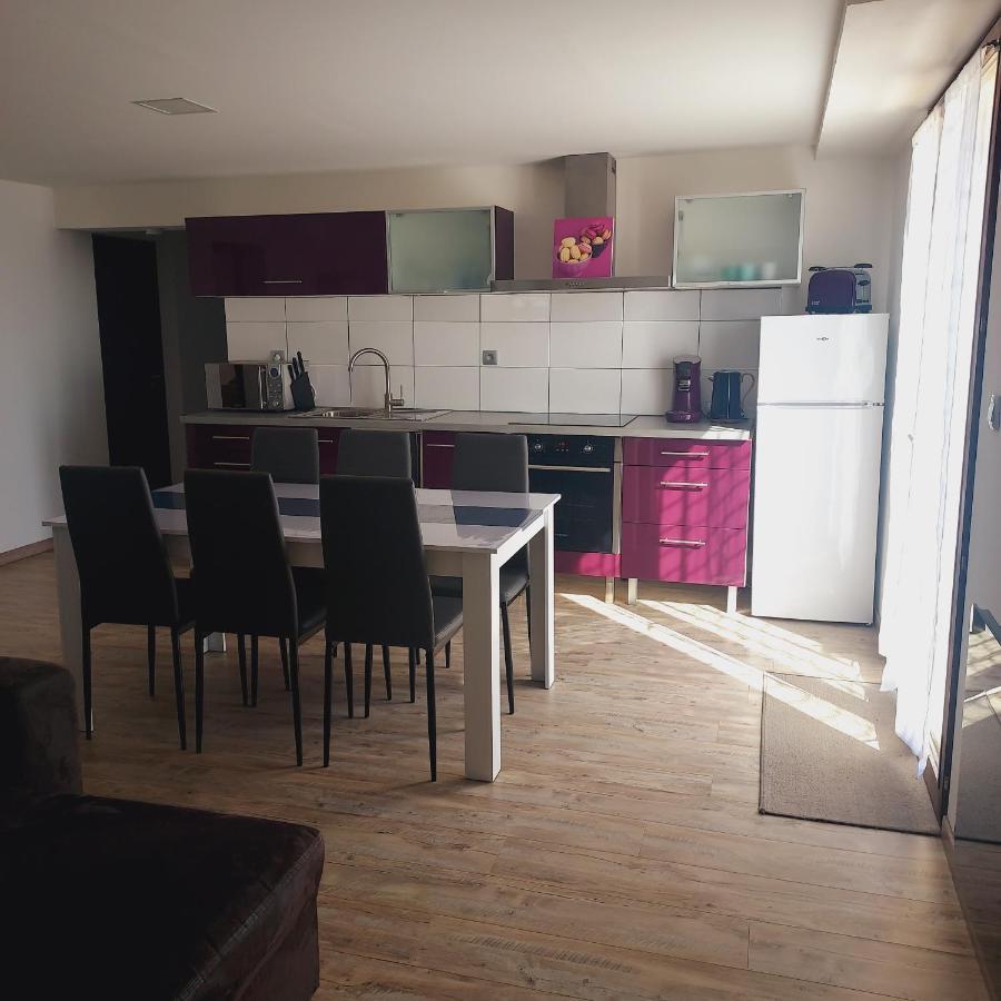 Au Petit Bois Magique Apartment Payrac Екстериор снимка