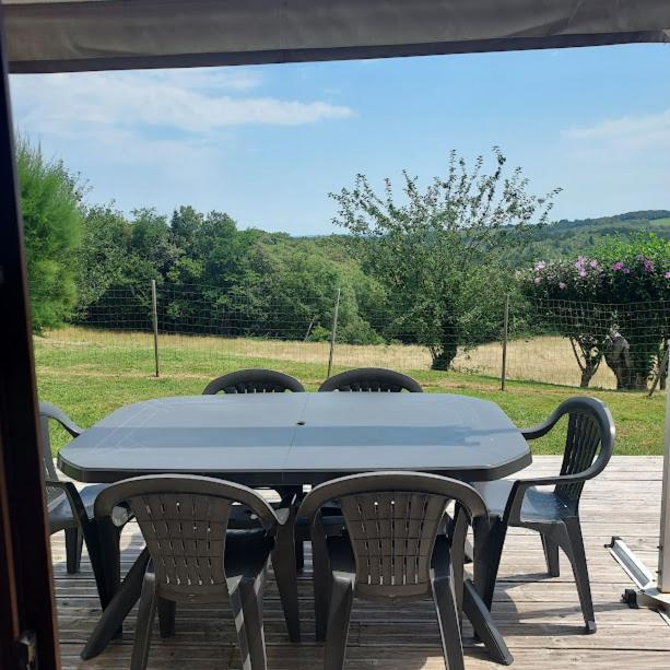 Au Petit Bois Magique Apartment Payrac Екстериор снимка